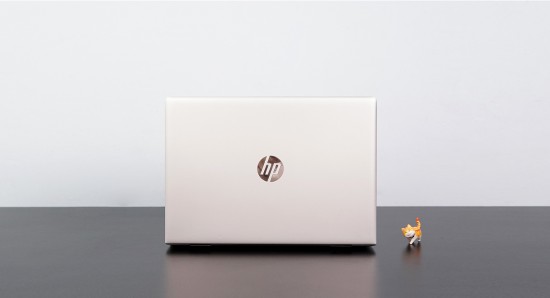 HP Probook 640 G4 ( Core i5 8350U | 8GB | intel HD Graphics | SSD 256GB | 14inch FHD)
